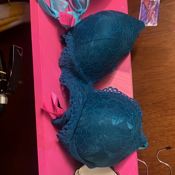 FOUR push-up bra bundle 38C La Senza and Victoria’s Secret - Picture 5 of 11
